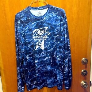 Mossy Oak Fishing shirt Size 1X